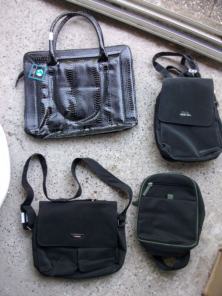 Divers SACS � MAINS � 3 � 3 Bouxwiller (67)