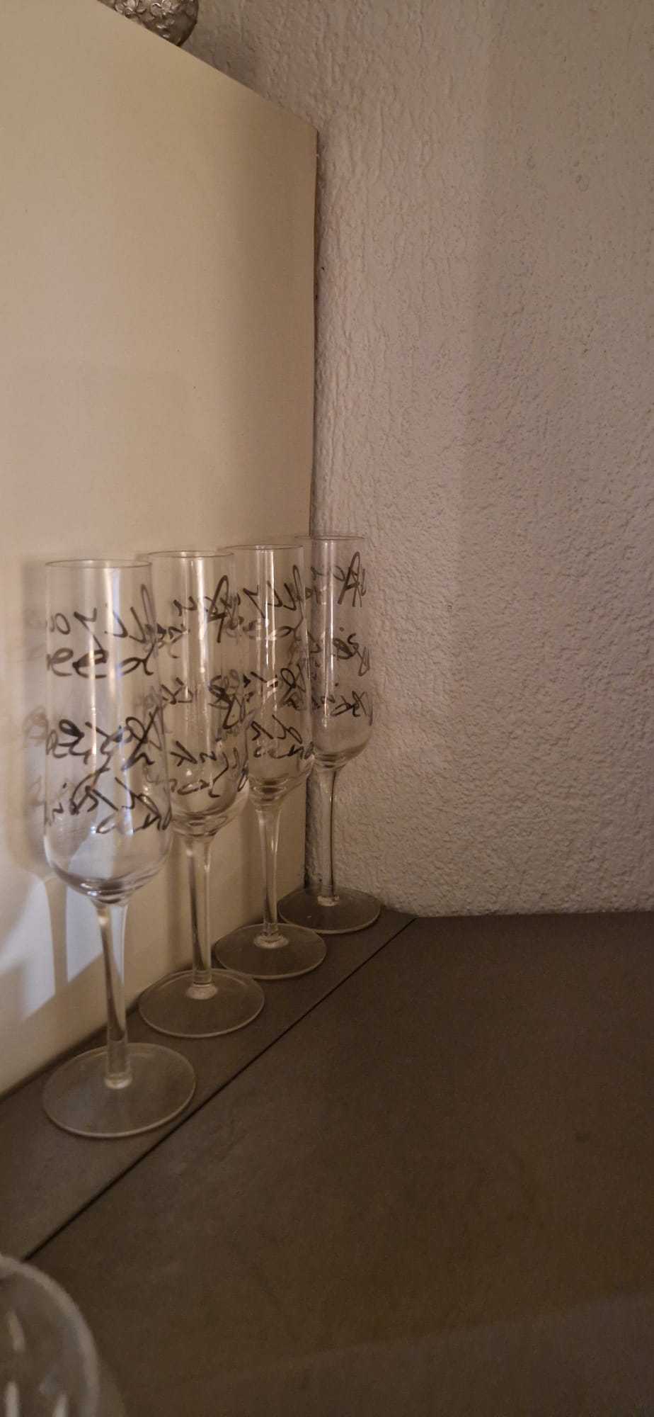 divers verres �  vin et champagne 17 Ville-la-Grand (74)