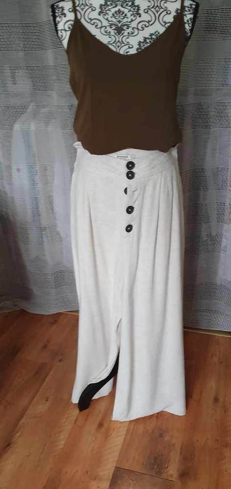 Divers v�tements 30 Saint-Pierre-du-Perray (91)