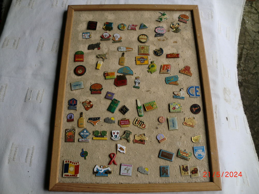 Pin's divers   a 30 cts 0 Merville (59)