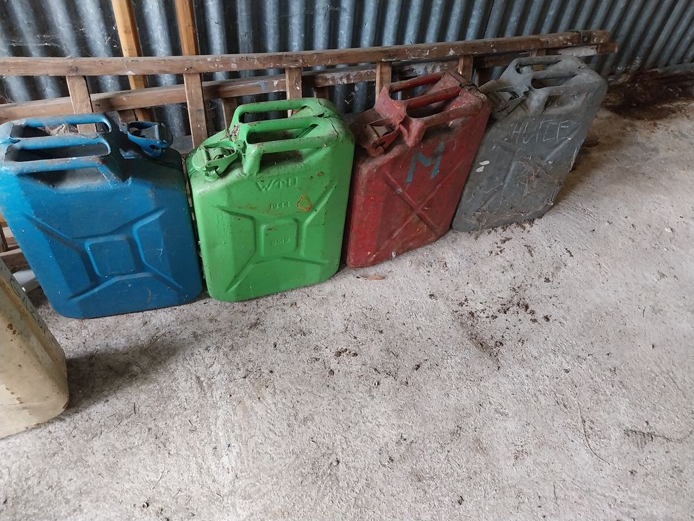 divers 10 Varennes-sur-Seine (77)