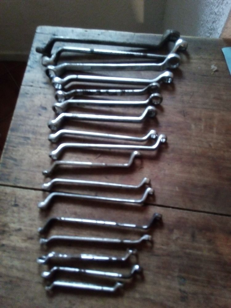 Diverses cl�s pour la m�canique 50 Les Vans (07)