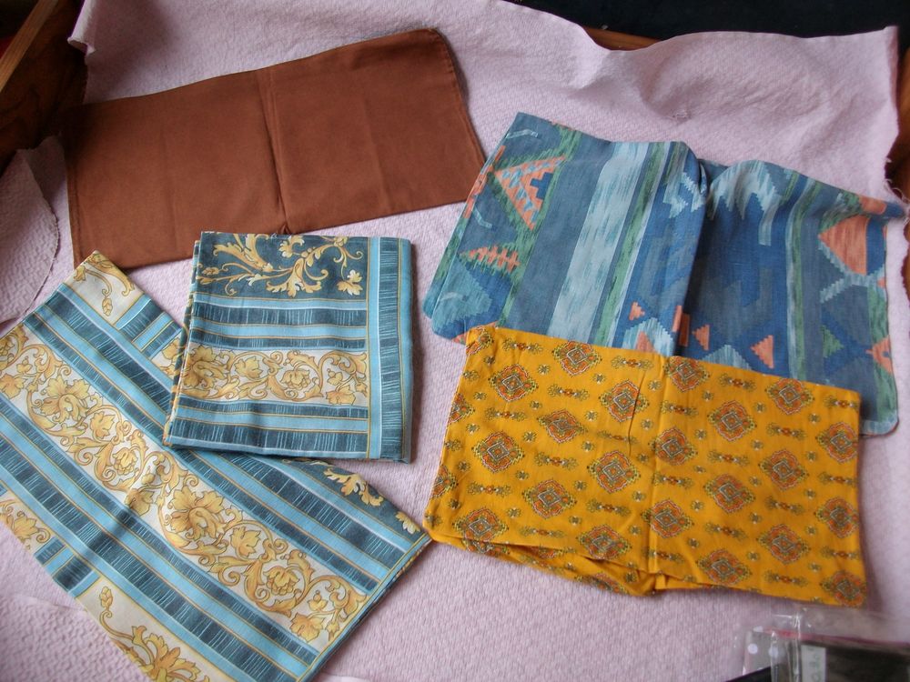 diverses Housses de Coussins 1 Bouxwiller (67)