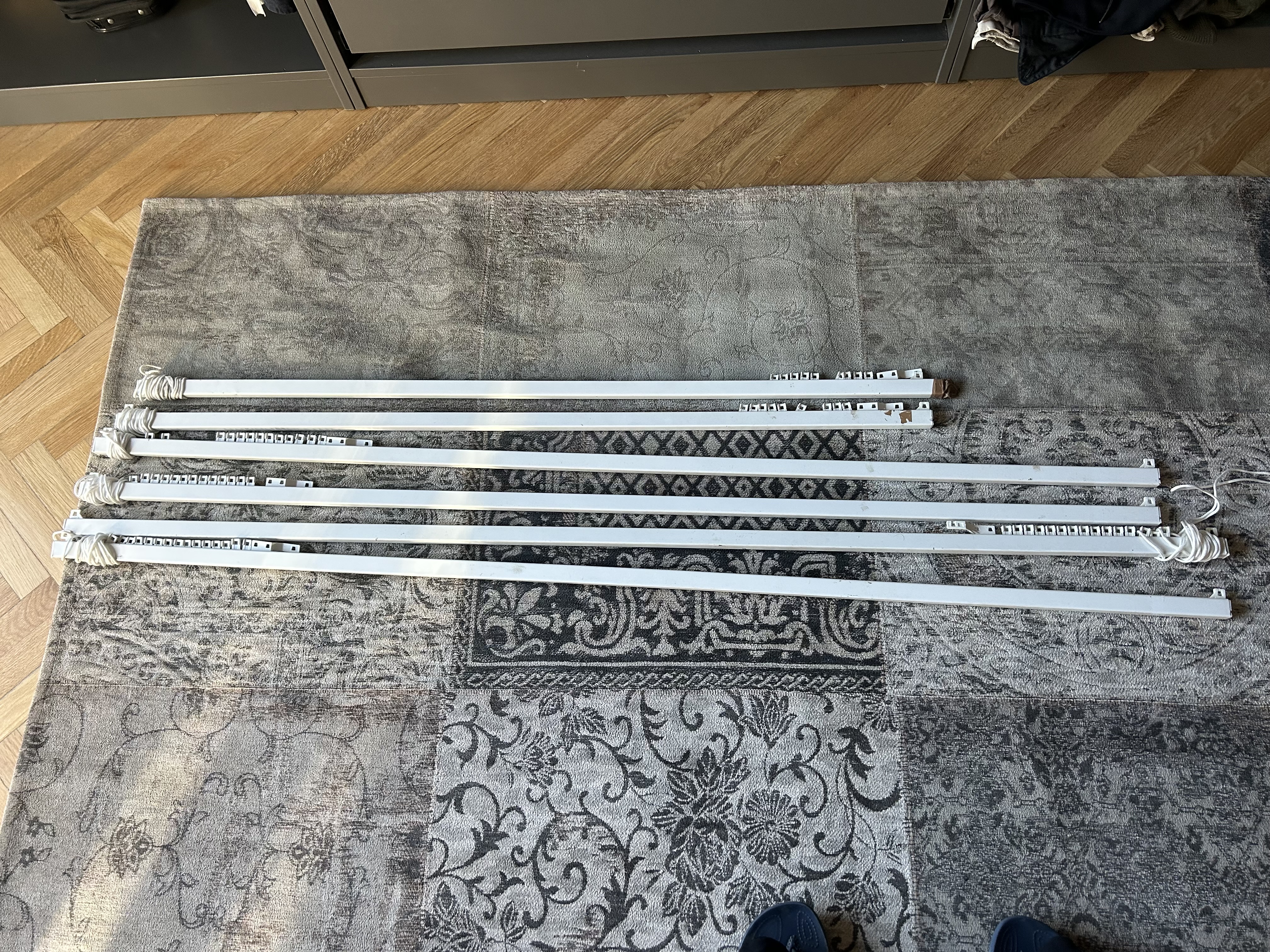 diverses tringles � rideaux bon �tats 20 Menton (06)