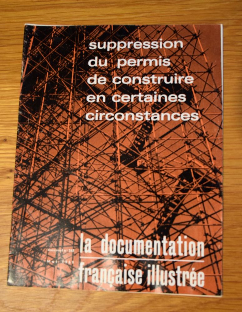 La Documentation Fran�aise - Suppression du Permis de Constr 3 Roissy-en-Brie (77)