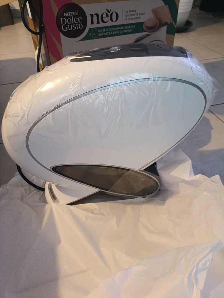 Dolce gusto n�o neuve+ ch�que r�duction 80 Pontenx-les-Forges (40)