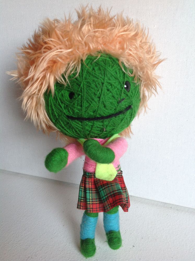 DOO DOLLS � LA FLUTE ENCHANT�E 27cm HAUTEUR
8 Tr�gunc (29)