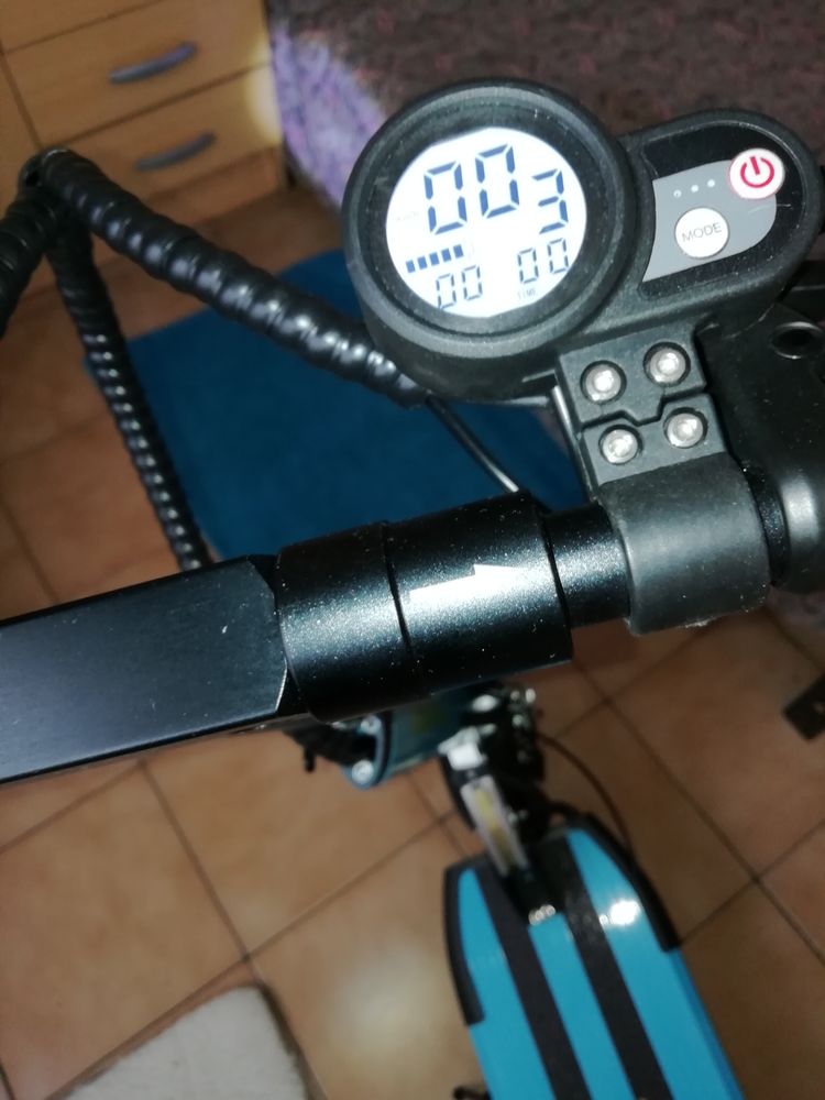 Dolphin 700 Trottinete Electrique 450 Le Cannet (06)