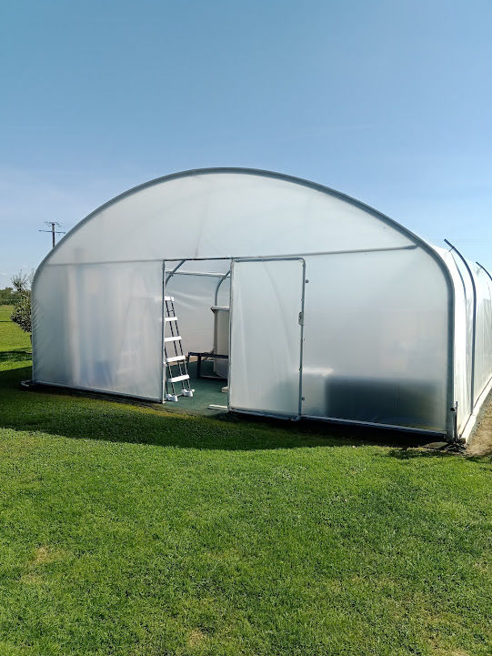 d�me 10x6 et piscine hors sol 6.3x3.7 0 Seigy (41)