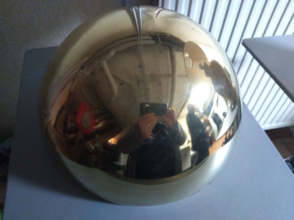 D�mes en laiton poli miroir 40 D�cines-Charpieu (69)