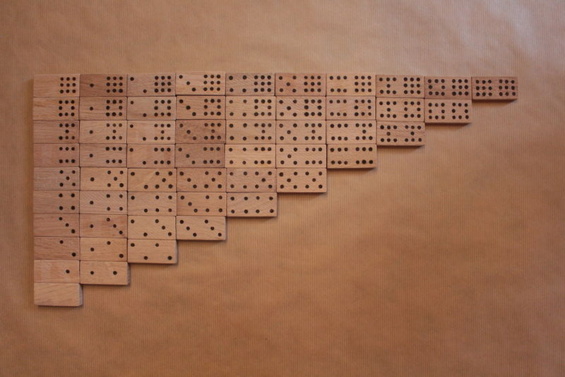 JEU DE DOMINOS ANCIEN 35 Langon (33)