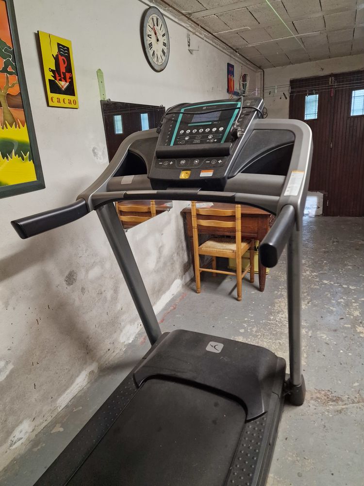 DOMYOS ENERGY RUN 230 Trept (38)