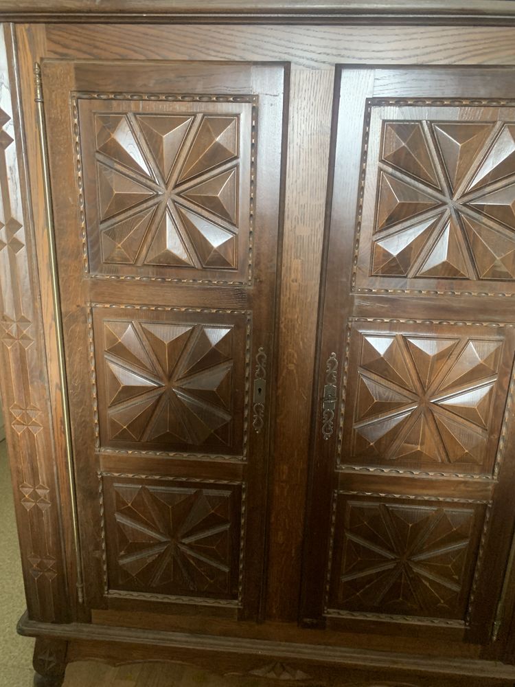 Donne armoire de rangement en bois rustique 0 Limoges (87)
