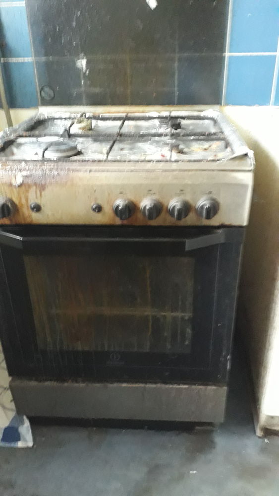 Je DONNE �lectrom�nager Cuisine _ LIRE SVP 0 Paris 18 (75)