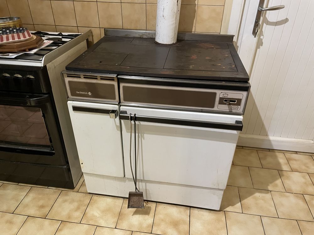 donne fourneau dedetrich a venir recuperer sur place 0 Viviers (07)