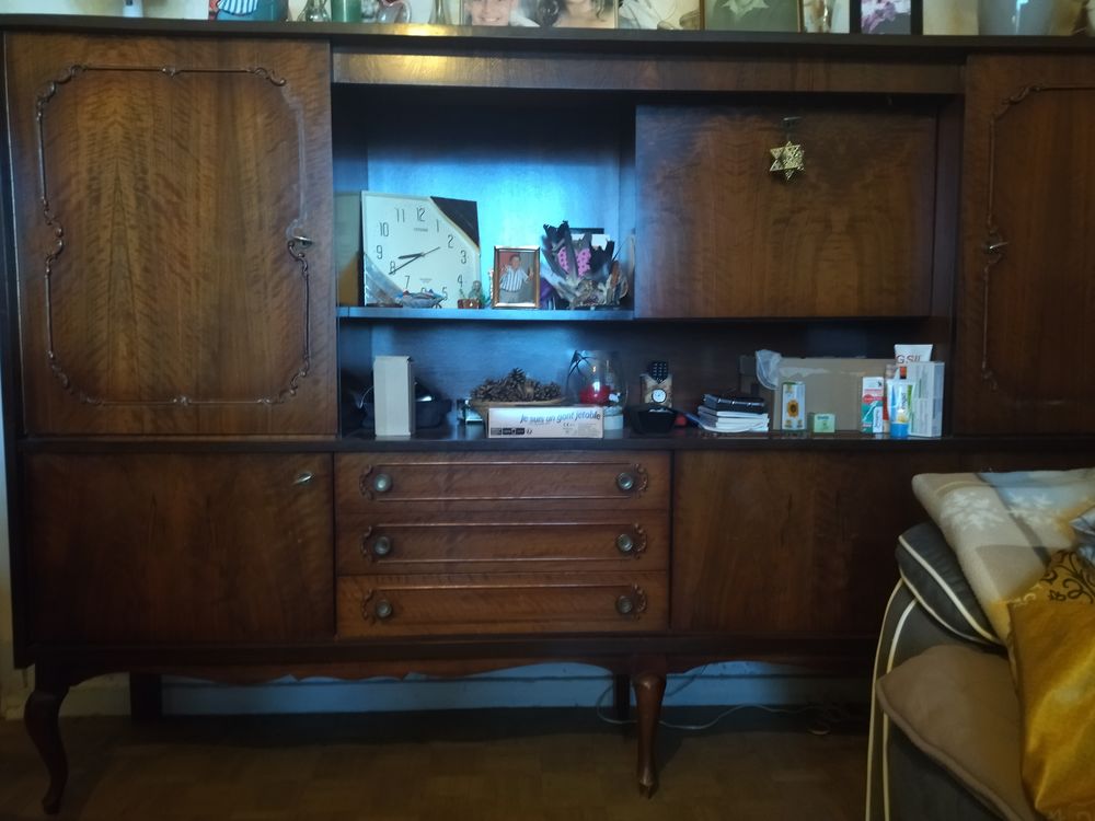 Donne grand et petit bahut salle � manger 0 Bron (69)