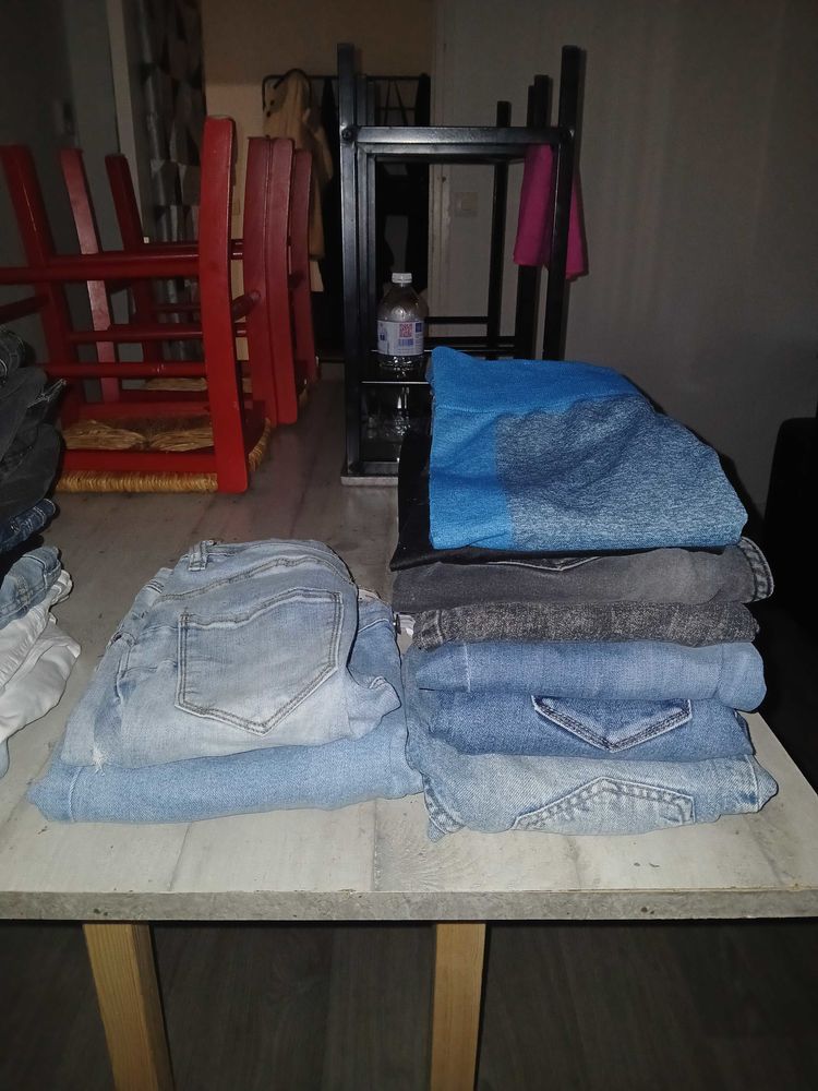 donne jeans 0 Le Puy-en-Velay (43)