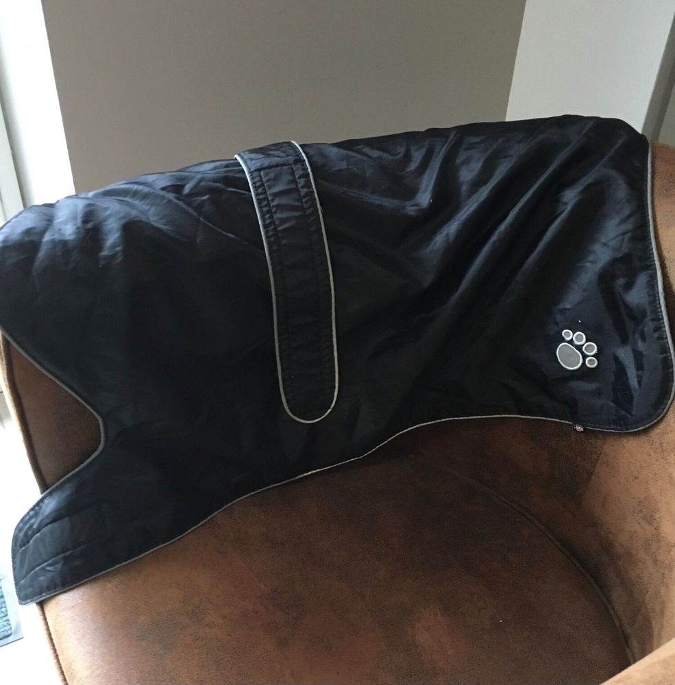 Donne  Manteau imperm�able Taille M  pour chien 0 Montmorot (39)