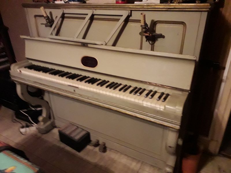 DONNE PIANO DROIT D'ETUDE 0 Elbeuf (76)