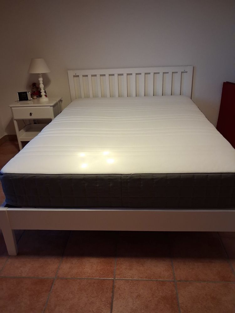 A donner cause double emploi ensemble lit 140*190 0 Montgen�vre (05)