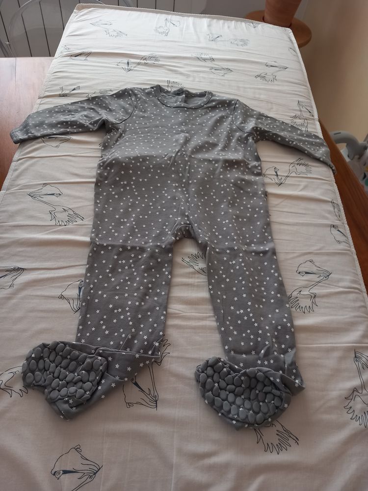 Dors bien ? pyjama ? grenouill�re-2 ans-VERT BAUDET-Neuf 15 Lyon 8 (69)