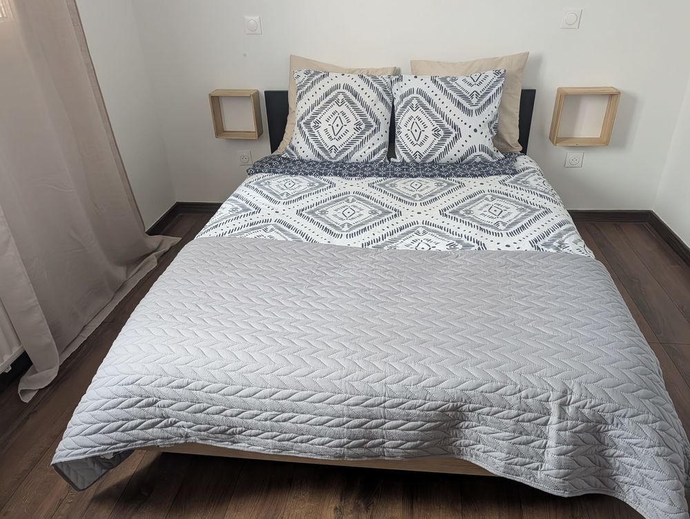 Lit double 140x190 100 �ragny (95)