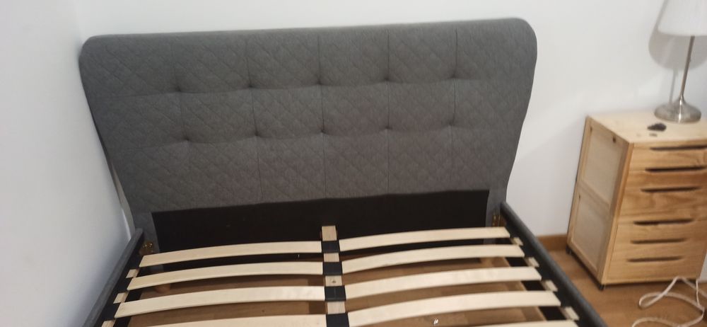 Lit double avec t�te de lit en tissu 0 Belleville (69)