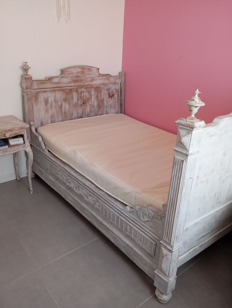 Lit double en bois + chevet 90 Labarthe-sur-L�ze (31)