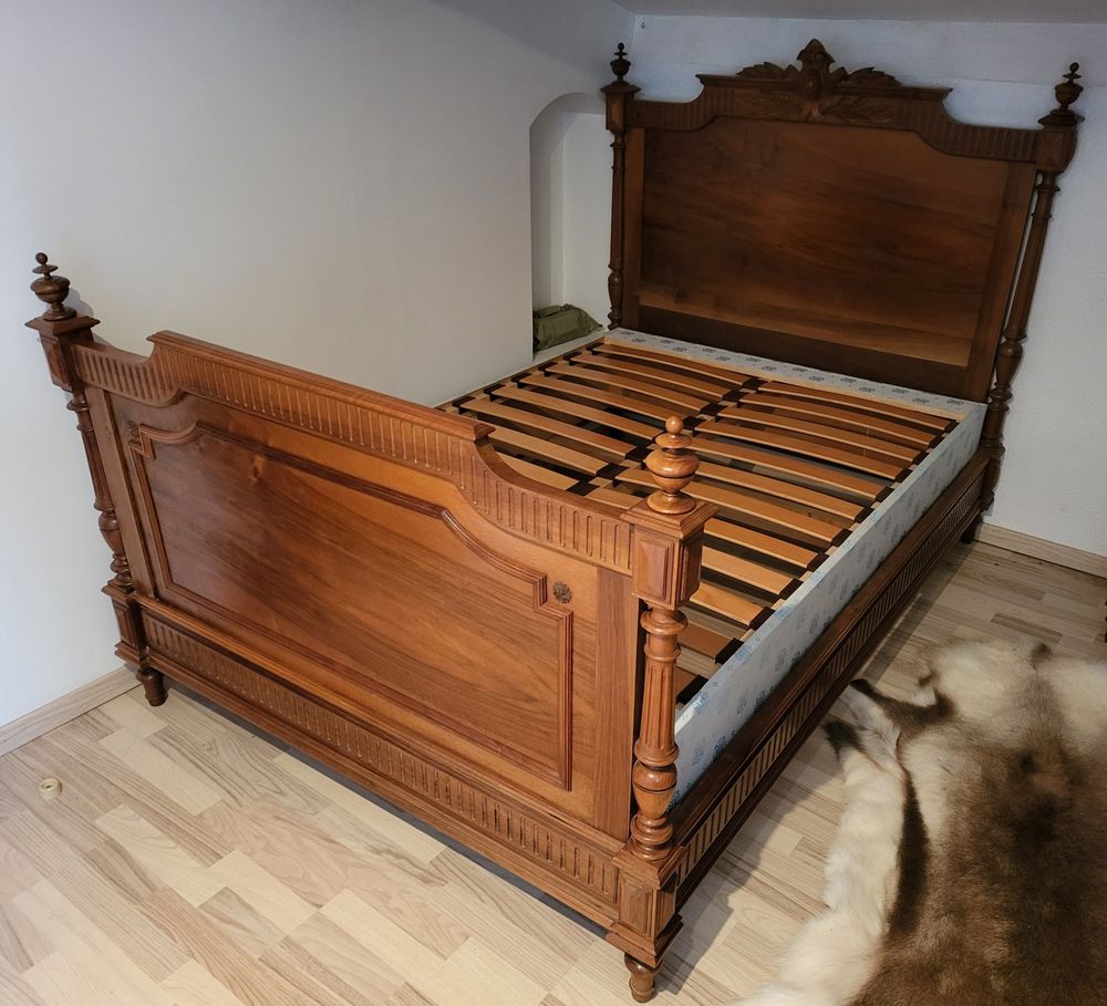 lit double en bois massif 150 Montarnaud (34)