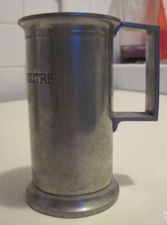 double d�cilitre en �tain 10 Saint-Dizier-l'�v�que (90)