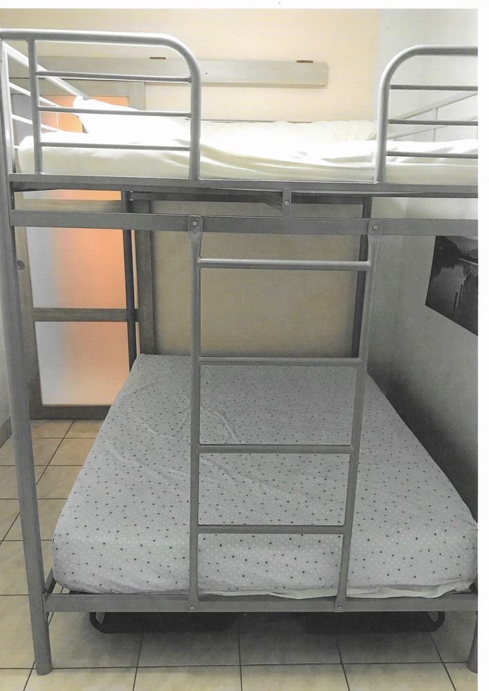 lit double superpos� 170 Les Herbiers (85)