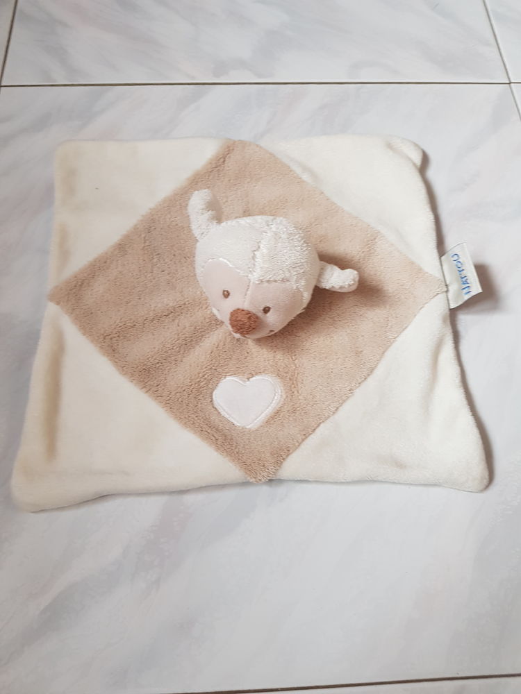 DOUDOU CARRE PLAT MOUTON - COEUR - NATTOU 8 La Clotte (17)