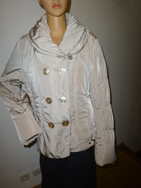 Doudoune beige Julie Guerlande 22 Buxy (71)
