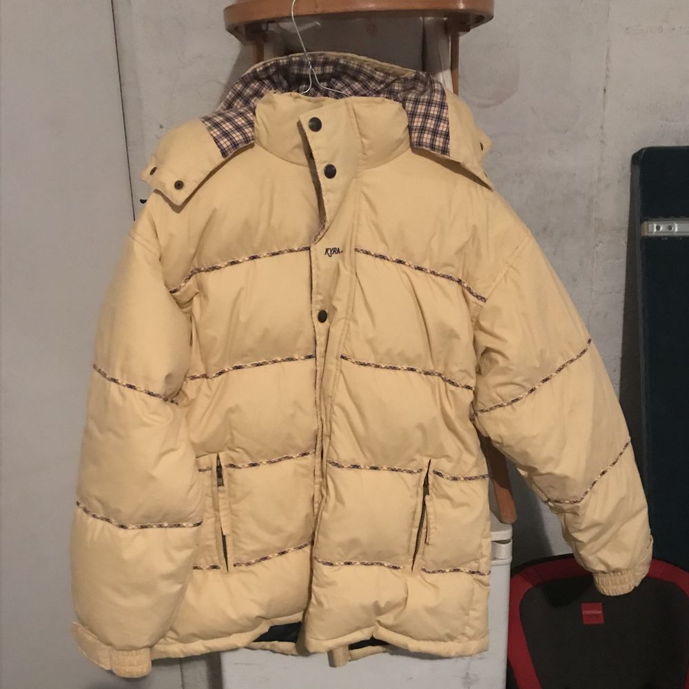 Doudoune femme 20 Paris 10 (75)