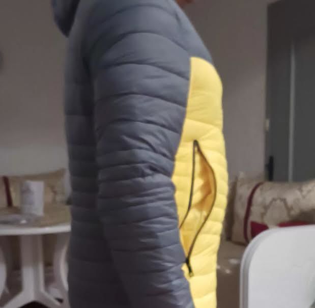 doudoune d'hiver l�g�re  chaud � capuche taille L- 0 N�mes (30)