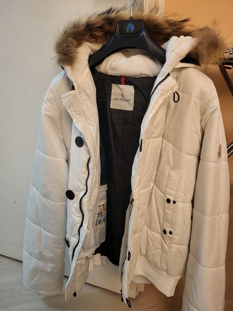 Doudoune hiver Moncler 350 S�vres (92)
