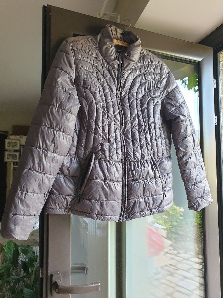 Doudoune l�g�re grise ros�e, Promod, taille 44 10 Mouxy (73)