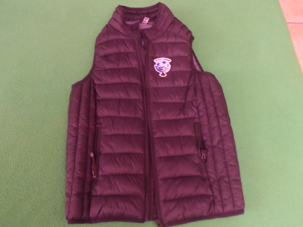 Doudoune noire sans manches 10 Malauc�ne (84)