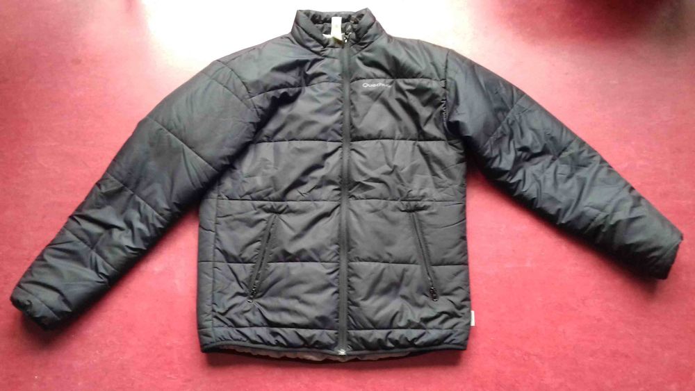 Doudoune Quechua Decathon noire Taille L
10 Paris 10 (75)