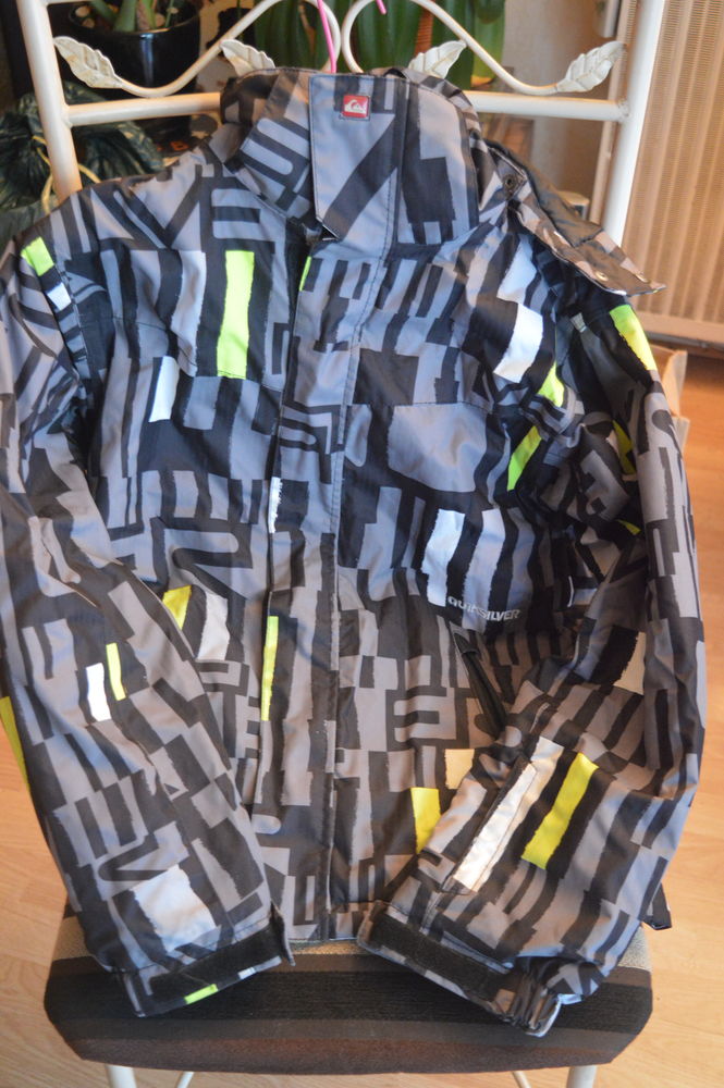 Doudoune QUICK SILVER 10 Sannois (95)