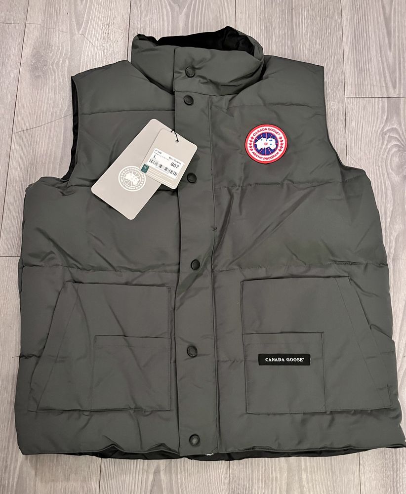 Doudoune sans manche Canada Goose
gilet matelass� Freestyle 190 Marseille 5 (13)