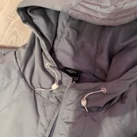 doudoune umbro  tombe impeccable . nombreuses poches et ouverture sur les c�tes . tr�s chaude id�ale pour la neige 15 Istres (13)