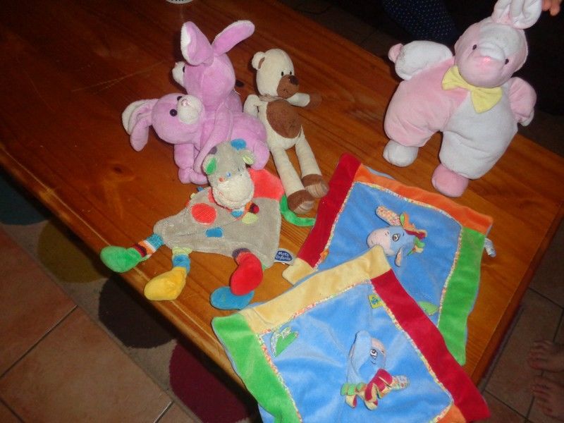 Doudous ou peluches � 2 euros l unit� en tbe 2 Laura�t (32)