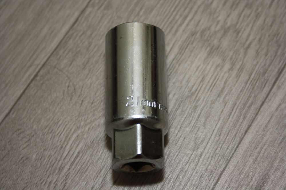 Douille a bougie 10 Malz�ville (54)