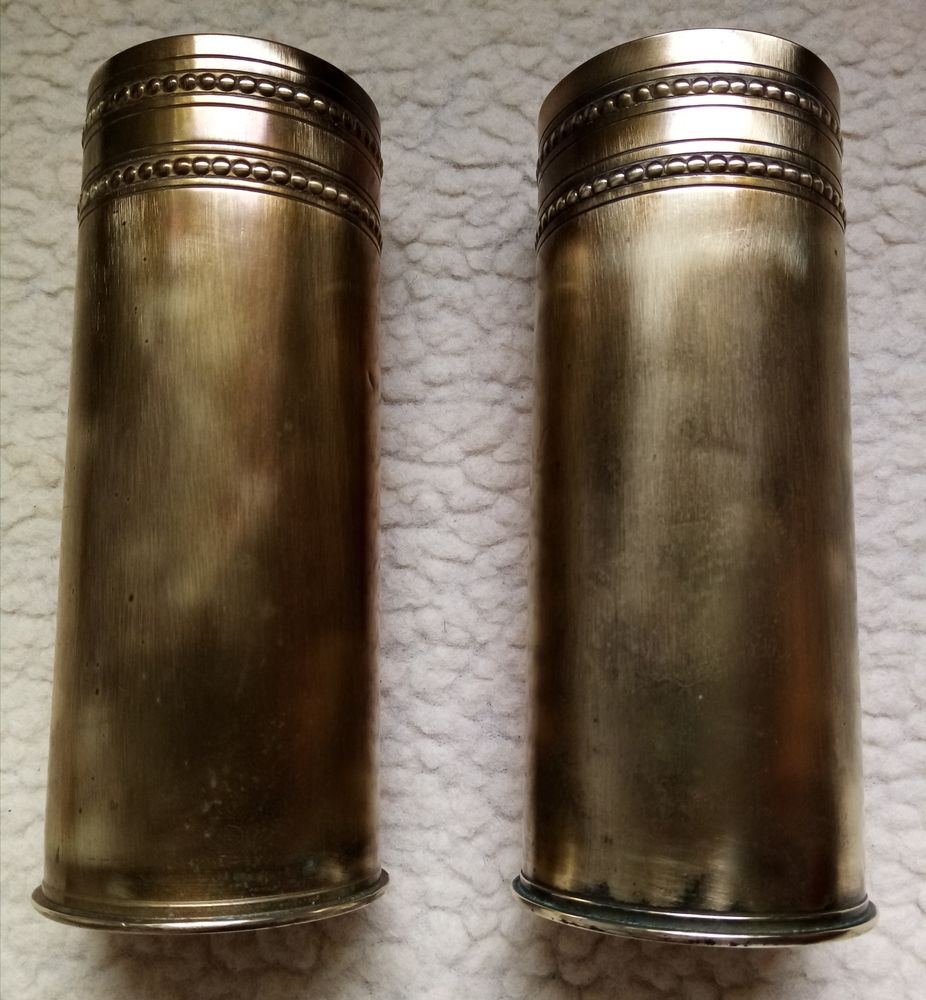 Douilles d'obus calibre 75   1918 60 Rennes (35)