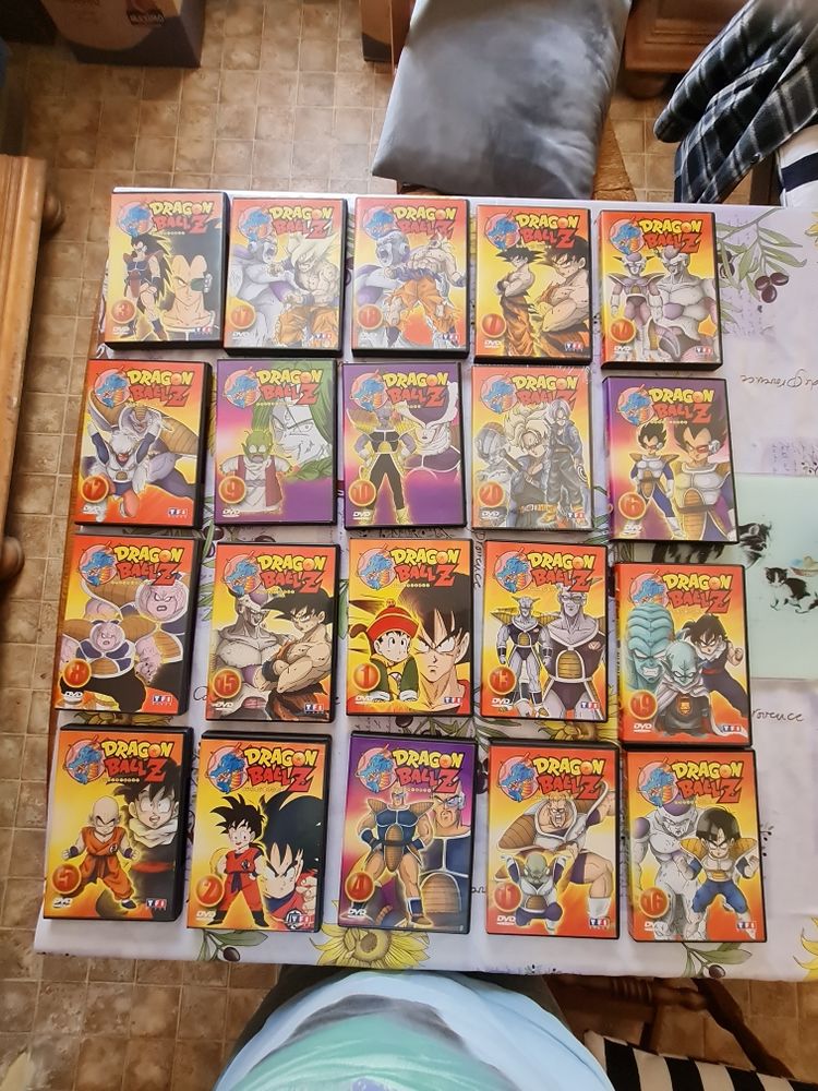 20 cd dragon ballz 120 Tinqueux (51)
