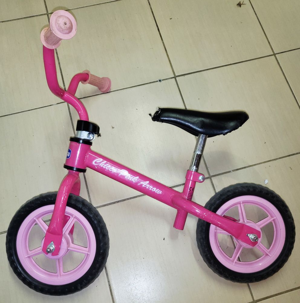 Draisienne Chicco 8 Saint-Jean-de-Maru�jols-et-Av�jan (30)