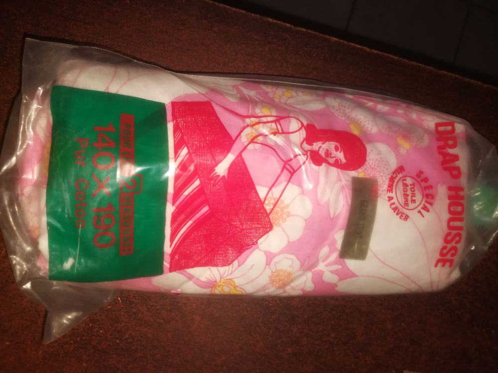 Drap housse neuf 5 Le Creusot (71)