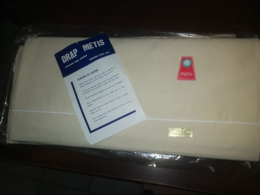 4 draps M�tis 40 Le Creusot (71)