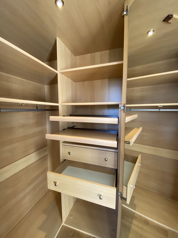 Dressing d'angle marque CELIO 180 Le Cr�s (34)